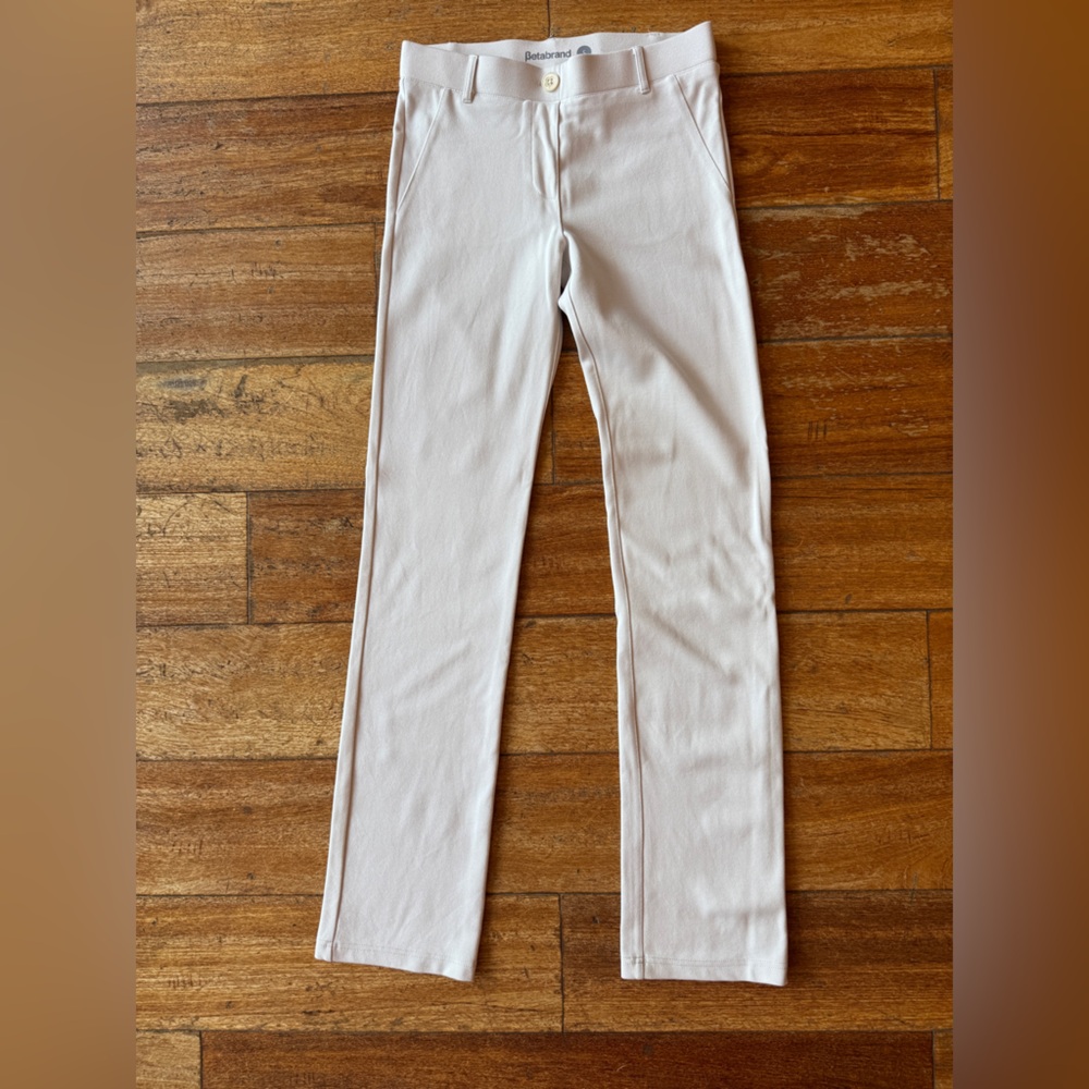 Betabrand Classic Straight Leg two pocket pants size s in white.